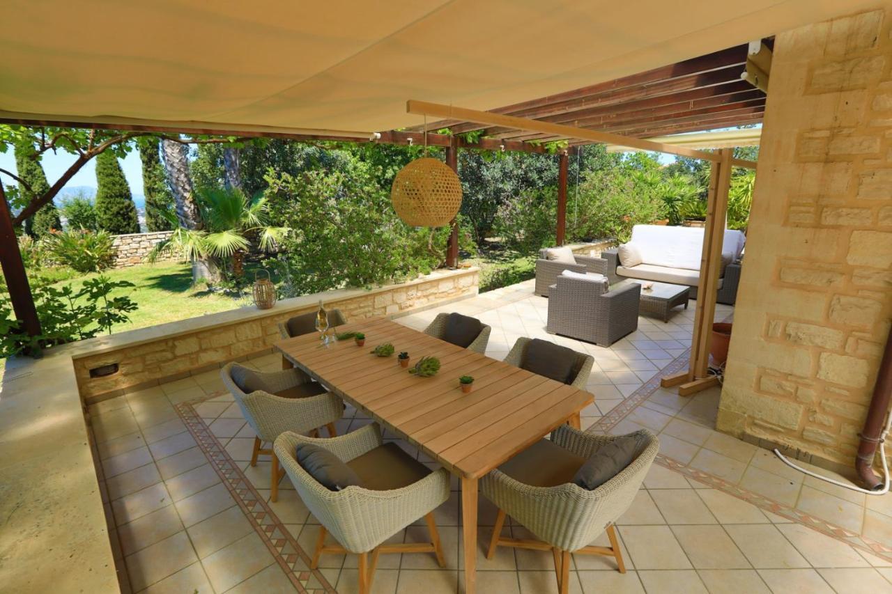Villa Harmony, Steinvilla Prinés 外观 照片