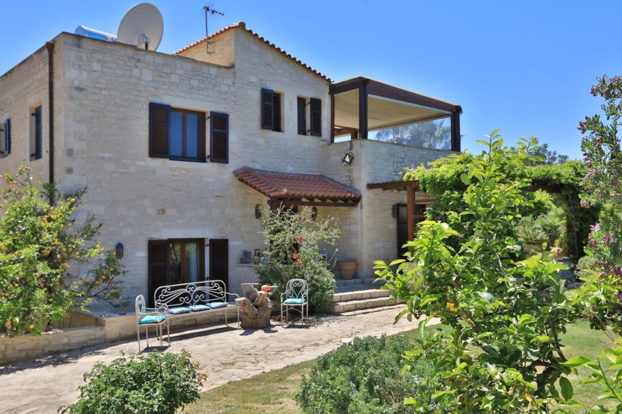 Villa Harmony, Steinvilla Prinés 外观 照片