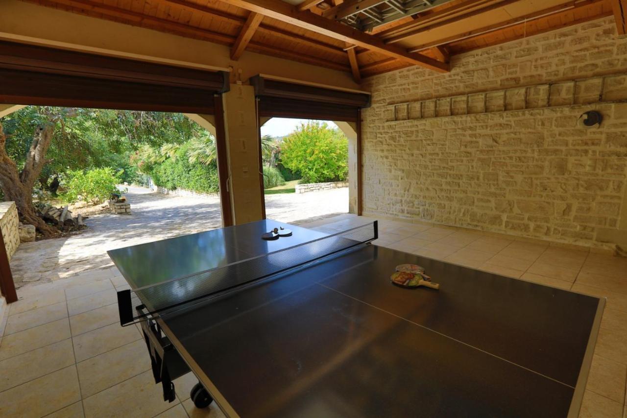 Villa Harmony, Steinvilla Prinés 外观 照片